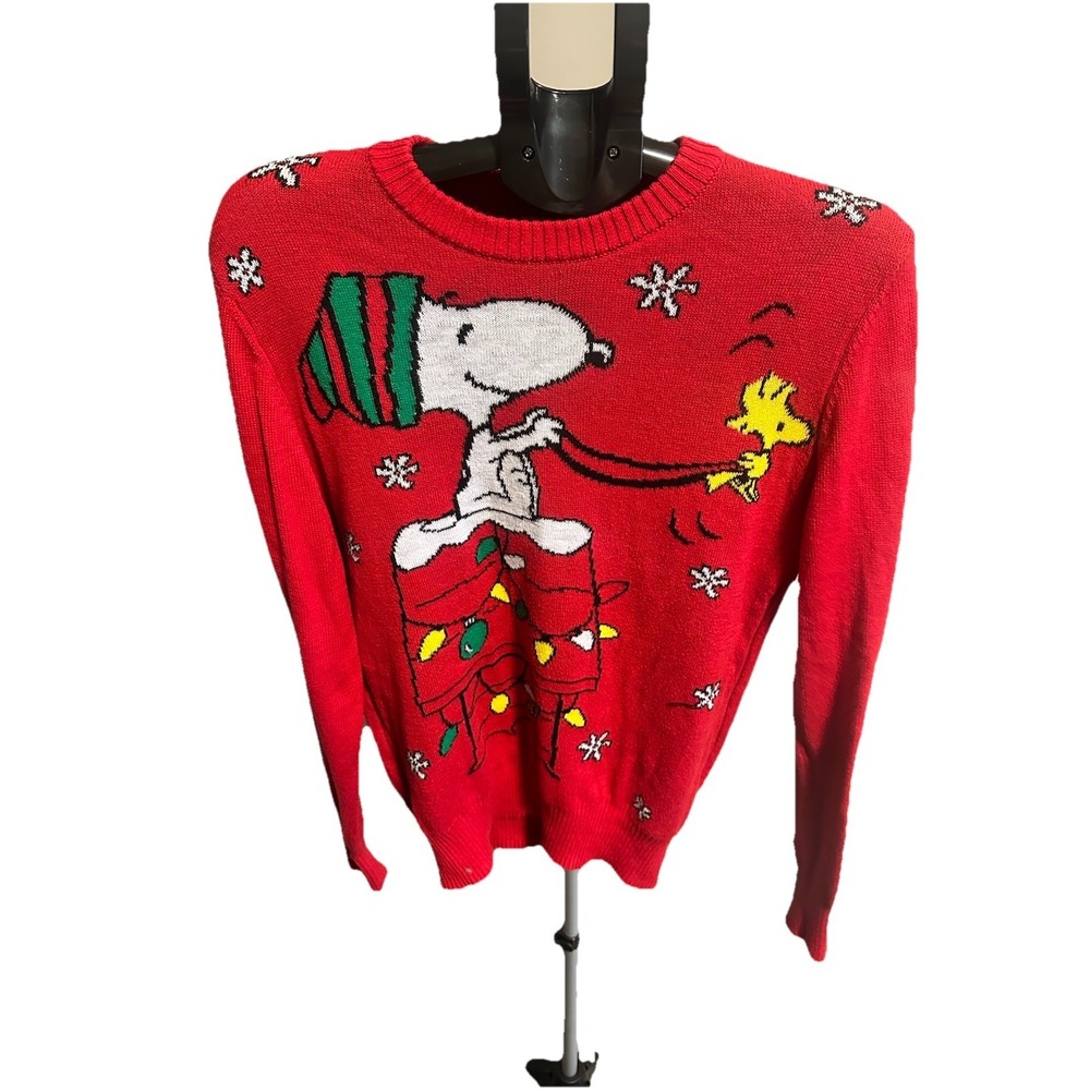 Peanuts Snoopy Christmas pullover knit sweater, red - Women's M